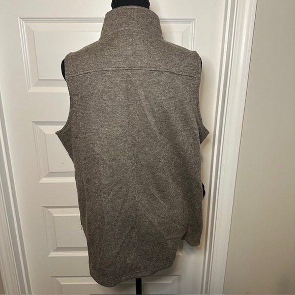 Orvis Brown Women's Fleece Vest Sleeveless Jacket Full Zip Casual Layering Large - Picture 3 of 7